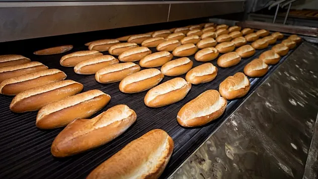 Afyon'da Ekmek Davası… 4 Ay Önce Fiyat Arttı, Şimdi De Gramaj Düştü