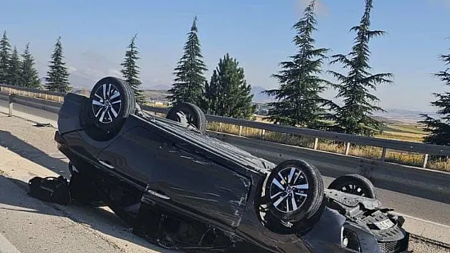 Afyon'da Feci Kaza: 5'i Çocuk 8 Yaralı