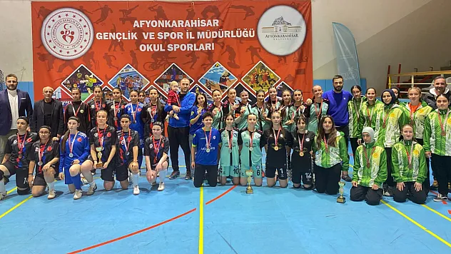 Afyon'da Futsal Mücadelesine Büyük Alkış