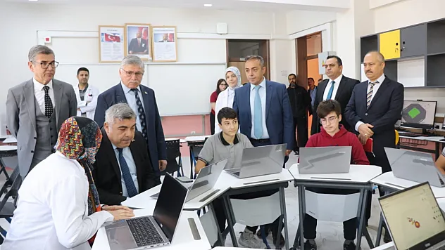 Afyon'da Geleceğin Sınıfı Açıldı