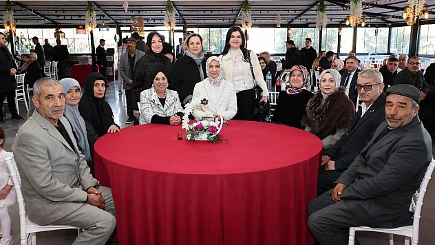 Afyon'da Gençler Hayata Devlet Desteğiyle 'Evet' Dedi