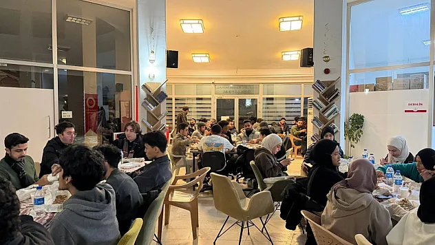 Afyon'da Gençler Kültür Buluşmasına İlgi Gösterdi