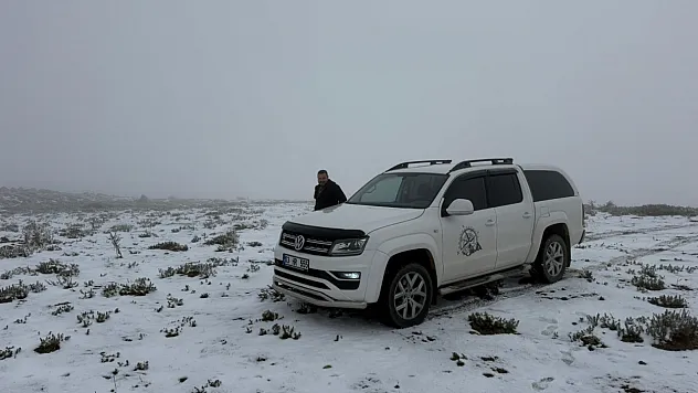 Afyon'da Kar Heyecanı... Ekim'de Beyaz Güzellik