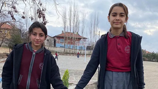 Afyon'da Köy Okulundan Örnek Çevre Hareketi