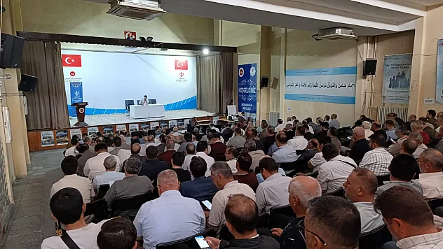Afyon'da Kur'an Kursu Öğreticilerine Seminer Düzenlendi
