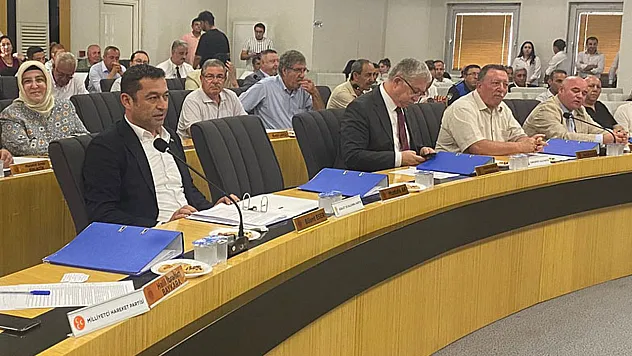 Afyon'da Mahalleler Temizlikten Şikâyetçi, Mecliste Dil Krizi Çıktı