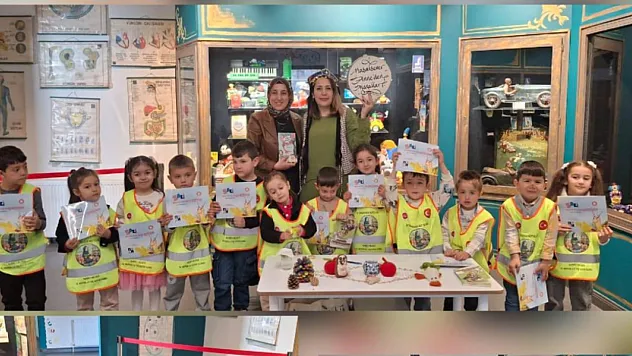 Afyon'da Minik Yürekler Milli Değerleri Keşfetti