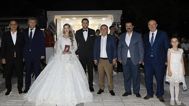 Afyon'da Mülki İdarenin Mutlu Günü