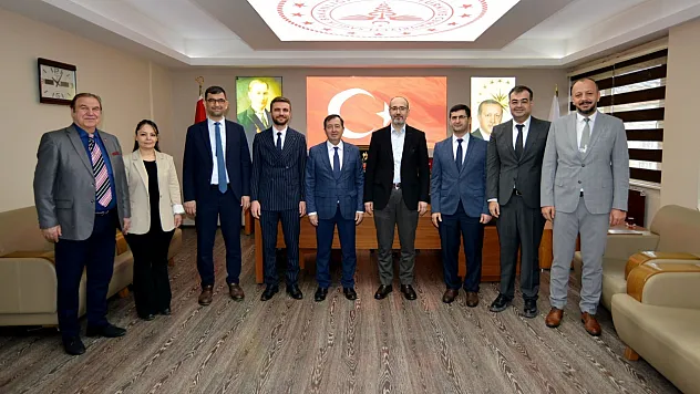Afyon'da Sağlık Müdürlüğü Çalışanları Bayramlaştı