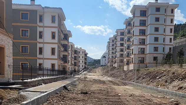 Afyon'da TOKİ Konutları Neden Gecikti? Gerçek Sebep Ortaya Çıktı!