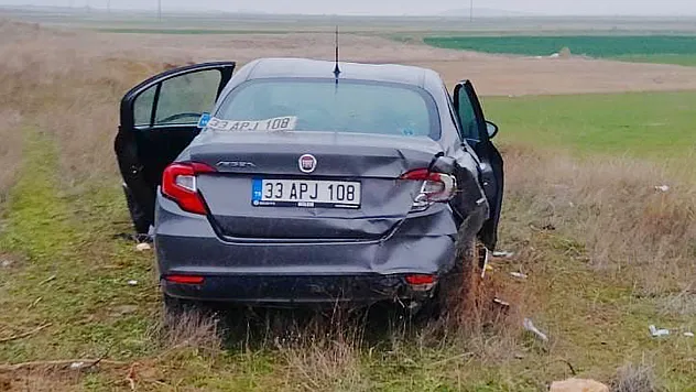 Afyon'da Yürekleri Ağza Getiren Kaza! 5 Kişi Yaralandı