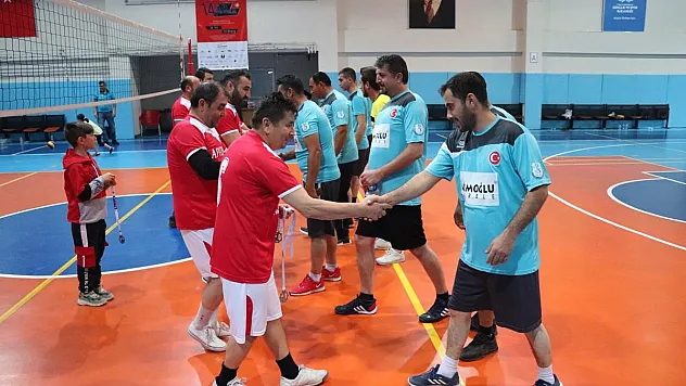 Afyon Ecza Deposu yarı finalde