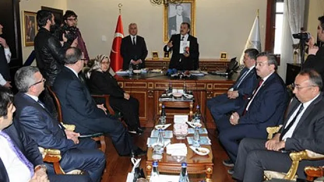 Afyon, “Evet”te ilk 10’a girecek