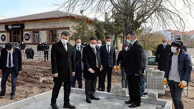 “Afyon ilçeleri ile birlikte büyüyor”
