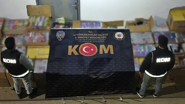 Afyon KOM'dan Büyük Kaçakçılık Operasyonu