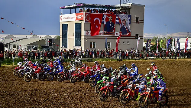 Afyon Motokrosla Dünya Gündeminde! İşte Etkinliğin Rakamlarla Bilançosu