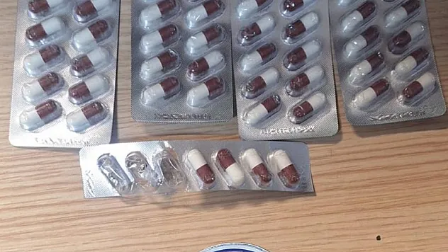 Afyon Polisi 11 Kişiyi Yakaladı