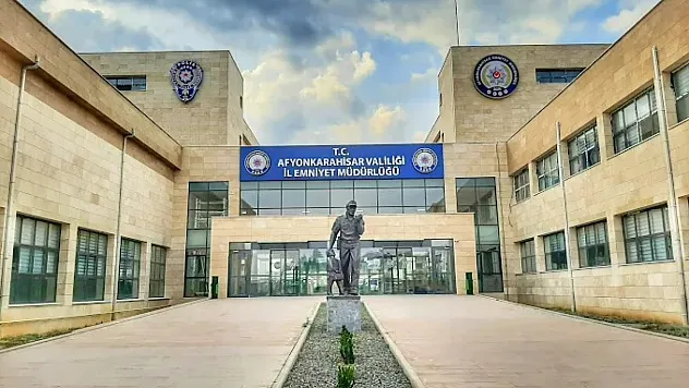 Afyon Polisi Çalışıyor, Suçlular Yakalanıyor