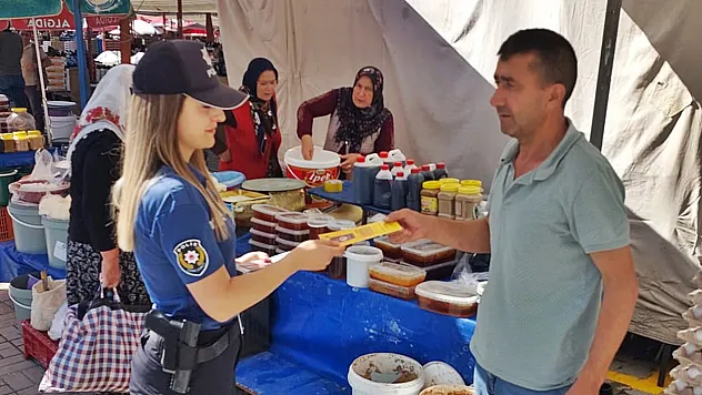 Afyon Polisi, Hassas Konularda Farkındalık Oluşturuyor