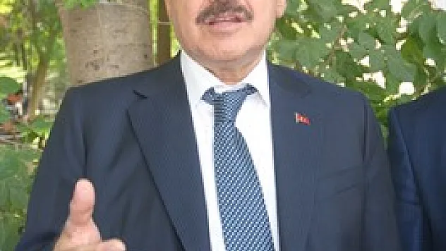 'Afyon şahlanırken, Akdağ'da dünyanın merkezi olacak'