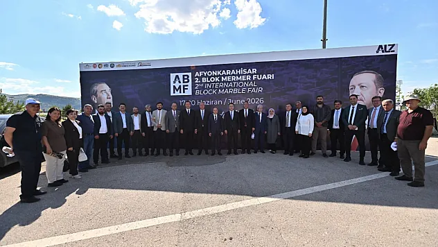 Afyon'un Eniştesi Afyon'da Esnafla Bir Araya Geldi