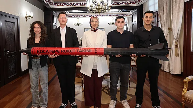 Afyon Valiliği'ne Roket İndi!