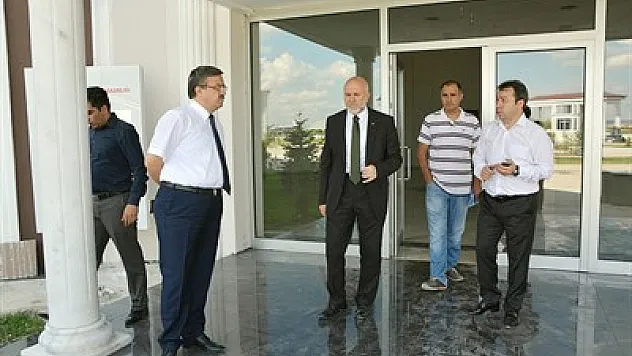 Afyon'a yakışacak bir bina – Kocatepe Gazetesi