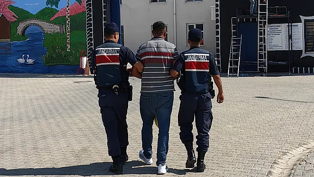 Afyon’da 13 Yıl Hapis Cezası İle Aranan Şahıs Yakalandı
