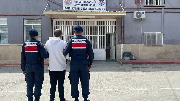 Afyon'da 5 Yıl Hapis Cezası İle Aranan Şahıs Yakalandı