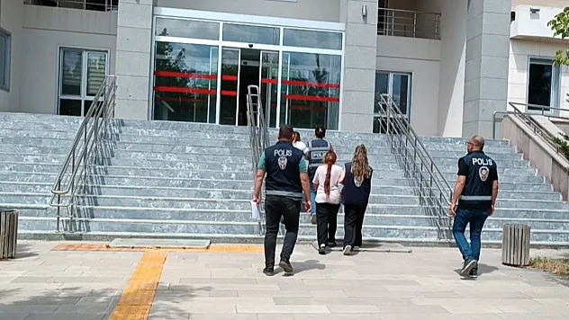 Afyon'da Hamile Hırsızlar Yakalandı