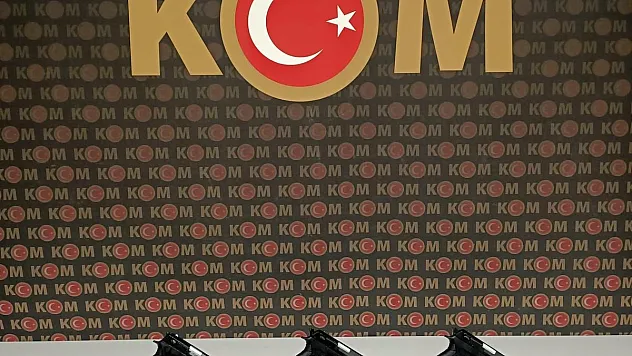 Afyon'da Yakalandı, Cephanelik Gibi Araba