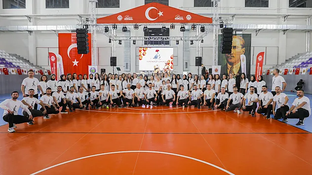 Afyonkarahisar Belediyesi, Öğretmenler Günü'nü Kutladı