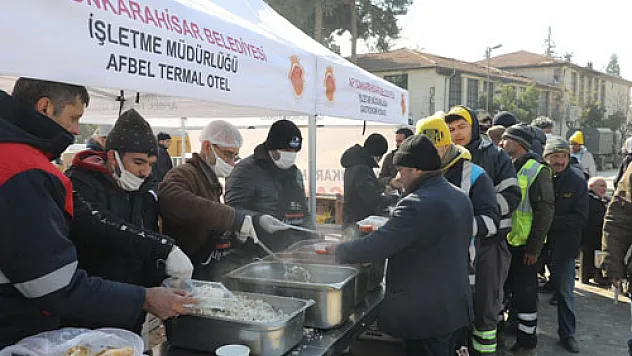 Afyonkarahisar Belediyesi tüm gücü ile bölgede