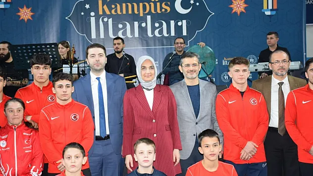 Afyonkarahisar'da Gençler Kampüs İftarında Buluştu