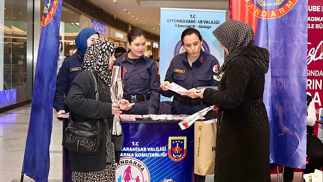 Afyonkarahisar'da Jandarma Kadınları Unutmadı