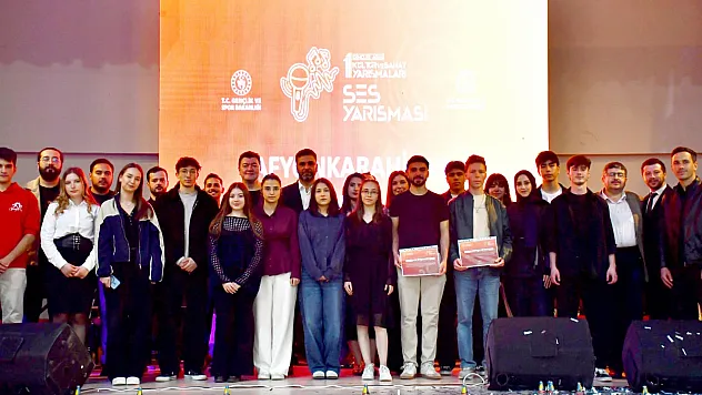 Afyonkarahisar'da Ses Yarışması Yapıldı