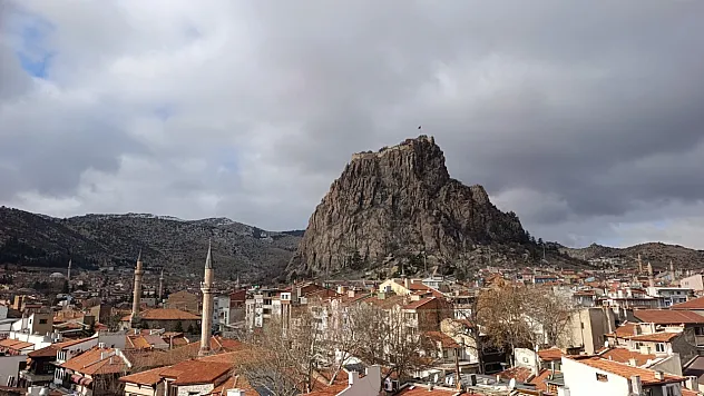 Afyonkarahisar'da Soğuk Hava Alarmı: Sıcaklıklar Eksi 7'ye Kadar Düşecek