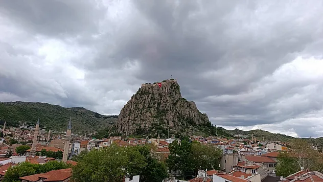 Afyonkarahisar'da Yağışlı Hava Kapıda