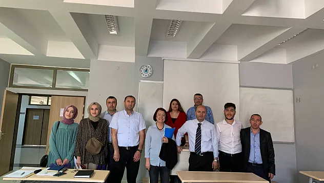 'Afyonkarahisar'ın Doğal Laboratuvarı Jeolog Adayları İçin Avantaj'