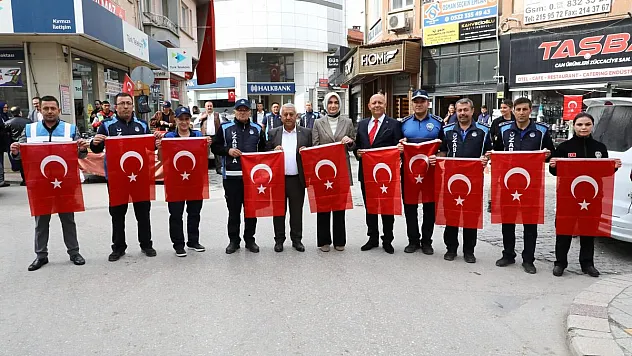 Afyonkarahisar Türk bayraklarıyla donatıldı