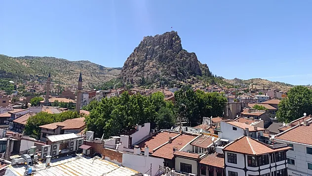Afyonkarahisar Valiliği'nden Sıcak Hava Uyarısı