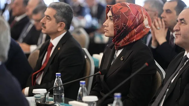 Afyonkarahisar Valisi Yiğitbaşı Kritik Toplantıda!