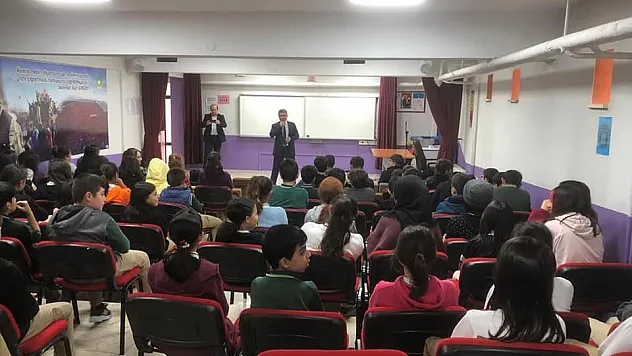 Afyonkarahisar'da ‘Değerler Eğitimi’ seminerleri