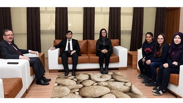 Afyonkarahisar'da eğitim kalitesi artıyor – Kocatepe Gazetesi