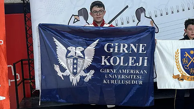 Afyonkarahisarlı Eskrimci Türkiye 2'incisi Oldu