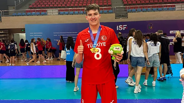 Afyonlu Efe Elma U20 Milli Takım Kadrosunda