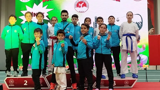 Afyonlu Karateciler, 4 Madalya Kazandı