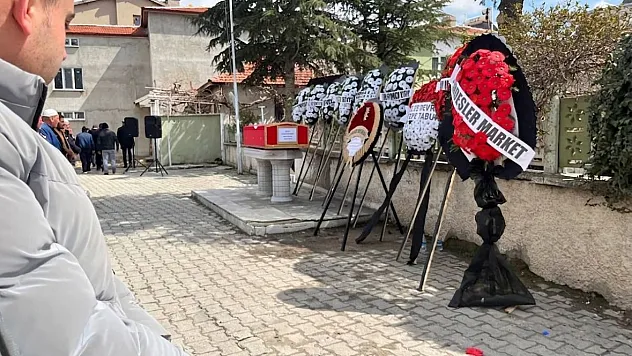 Afyonlu Komutan Toprağa Verildi
