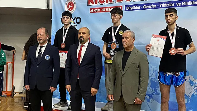 Afyonlu Sporculardan Gururlandıran Dereceler