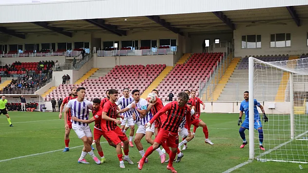 Afyonspor Son Dakika Penaltısı İle Kaybetti
